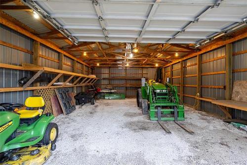 86043 Highway 12 42E Rd, Brokenhead Rm, MB 