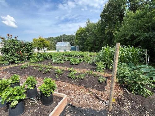 86043 Highway 12 42E Rd, Brokenhead Rm, MB 