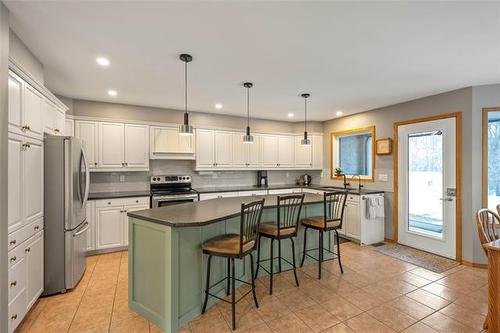 86043 Highway 12 42E Rd, Brokenhead Rm, MB 