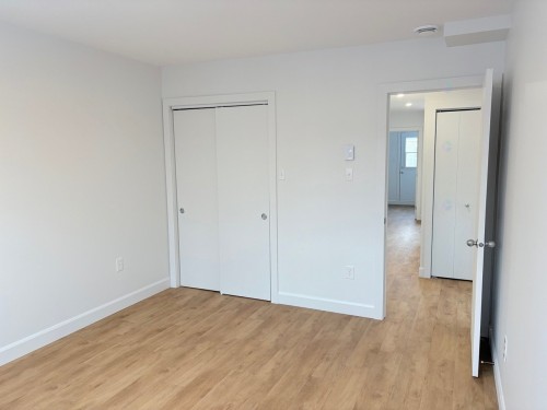 Chambre à coucher principale - 7935 Rue Bonnier, Montréal (Lasalle), QC - Indoor Photo Showing Other Room