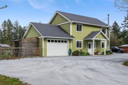 4425 Telegraph Rd Cobble Hill, BC V0R 1N2