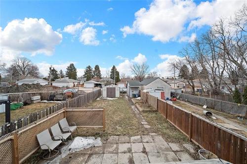 400 Deschambault St, Winnipeg, MB 