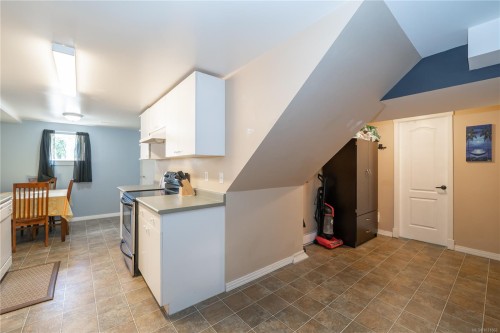 1804 Richardson St, Victoria, BC - Indoor Photo Showing Other Room