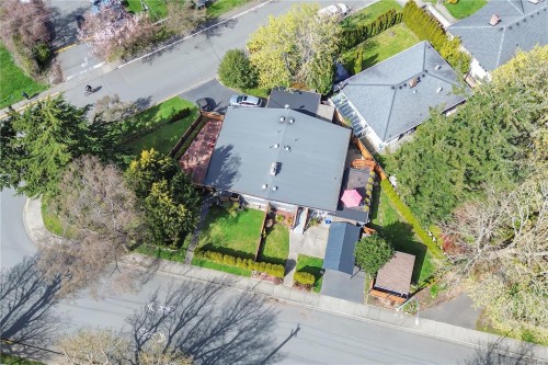 1804 Richardson St, Victoria, BC - Outdoor With View
