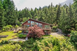 200 Wilkie Way Salt Spring, BC V8K 2J4