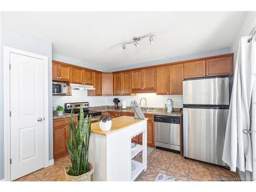 25 Westbrook Lane, Fredericton, NB 