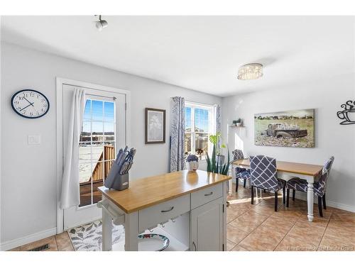 25 Westbrook Lane, Fredericton, NB 