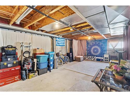 25 Westbrook Lane, Fredericton, NB 