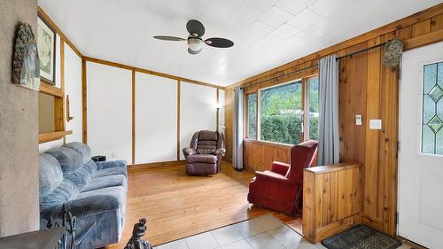 3782 River Drive, Blue River, BC - Indoor