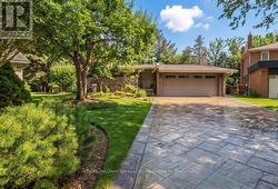 31 JANUS COURT Toronto, ON M2H 1S3