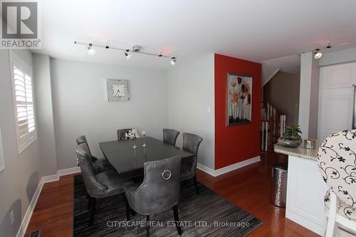 3162 Pearwood Place, Mississauga, ON 
