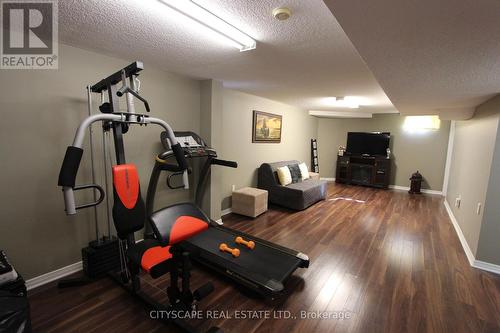 3162 Pearwood Place, Mississauga, ON 