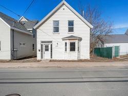 213 Temperance Street  New Glasgow, NS B2W 0G9