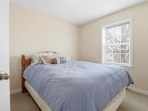 37 White Road, Enfield, NS 