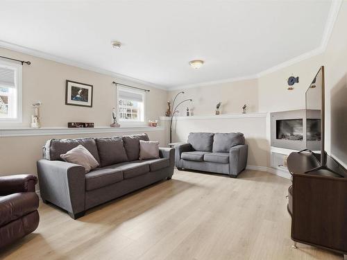 37 White Road, Enfield, NS 