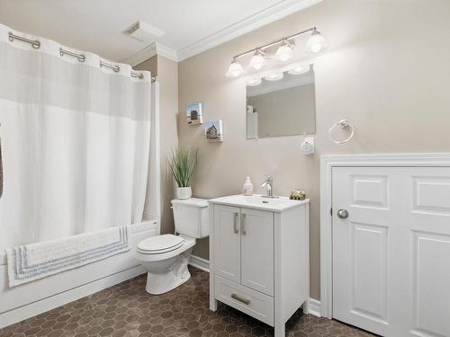 37 White Road, Enfield, NS 