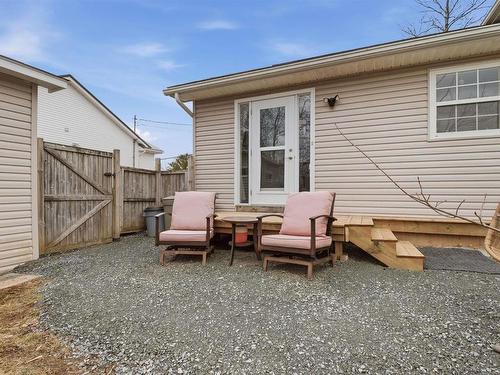 37 White Road, Enfield, NS 