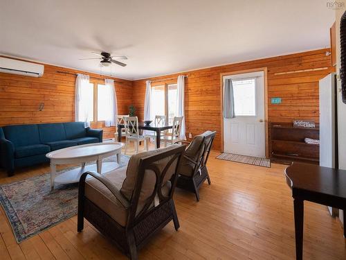 7 1120 Sand Point Road, Sand Point, NS 