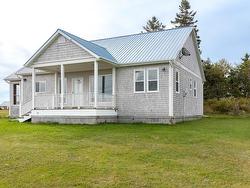 99 Splendid View Lane West St. Peters, PE C0A 1S0