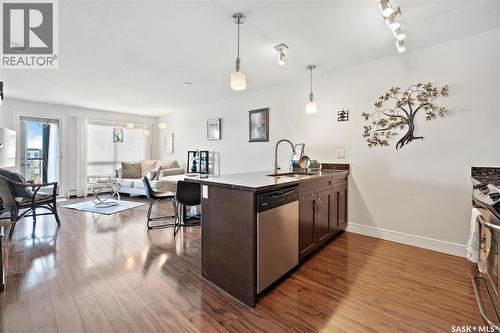 331 121 Willowgrove Crescent, Saskatoon, SK - Indoor Photo Showing Kitchen