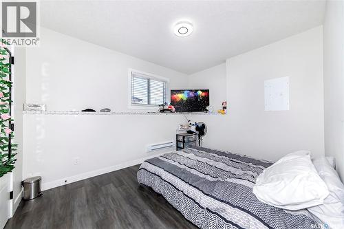 123 Mcarthur Lane, Saskatoon, SK - Indoor Photo Showing Bedroom