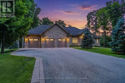 32 GALLAGHER CRESCENT Springwater, ON L9X 0K1