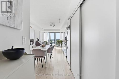 A814 - 3210 Dakota Common, Burlington, ON - Indoor Photo Showing Other Room