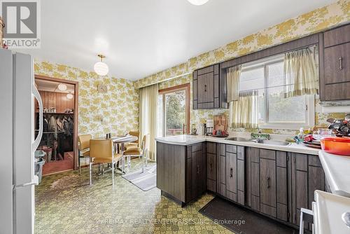 2739 Embleton Road, Brampton, ON - Indoor Photo Showing Kitchen With Double Sink