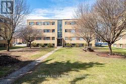 36 - 2043 PROSPECT STREET Burlington, ON L7R 1Z2
