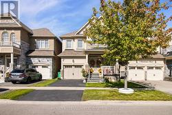 6 TRENTONIAN STREET  Brampton, ON L6R 3W2