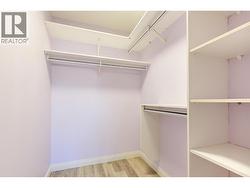 Walk in closet - 
