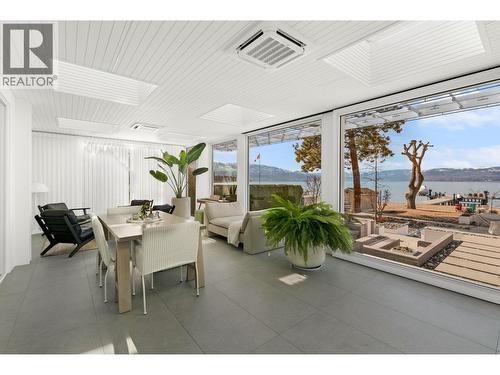 Sunroom - 4110 Lakeshore Road, Kelowna, BC - 