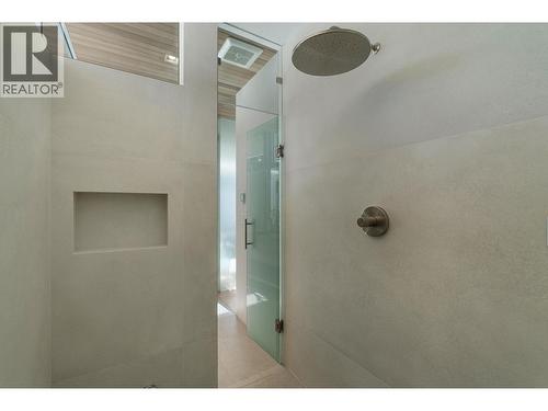 Steam Shower in Gym - 4110 Lakeshore Road, Kelowna, BC - Indoor