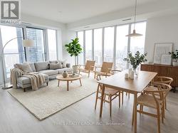 3909 - 634 CHURCH STREET Toronto, ON M4Y 0G9