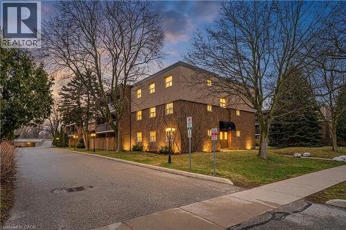 640 GREY Street Unit# 206  Brantford, ON N3S 4Y3