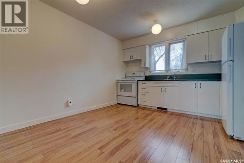 25 Spruceview Road, Regina, SK - Indoor Photo Showing Kitchen