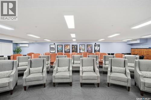 432 325 Keevil Crescent, Saskatoon, SK - Indoor