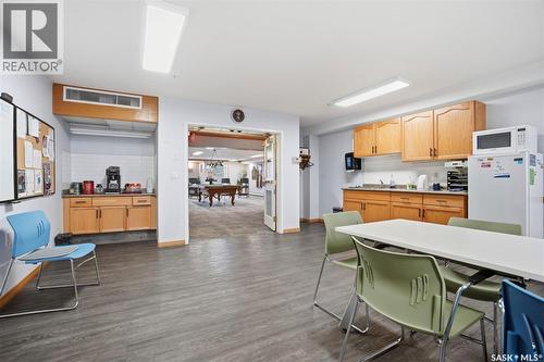432 325 Keevil Crescent, Saskatoon, SK - Indoor