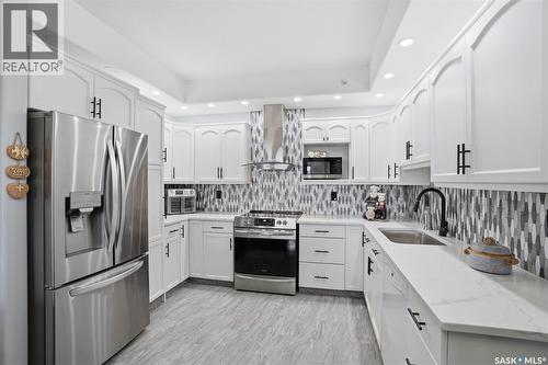 432 325 Keevil Crescent, Saskatoon, SK - Indoor Photo Showing Kitchen With Upgraded Kitchen