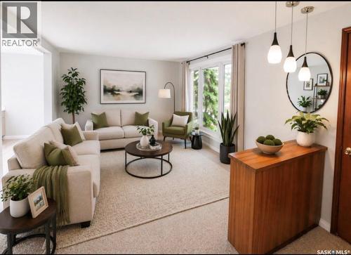 451 3Rd Avenue Nw, Swift Current, SK - Indoor Photo Showing Living Room