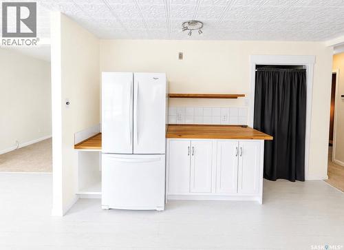 451 3Rd Avenue Nw, Swift Current, SK - Indoor