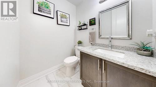 15 Rolling Rock Way, Brampton, ON - Indoor Photo Showing Bathroom