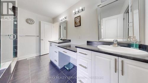 15 Rolling Rock Way, Brampton, ON - Indoor Photo Showing Bathroom