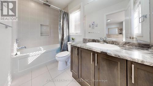 15 Rolling Rock Way, Brampton, ON - Indoor Photo Showing Bathroom