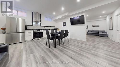 15 Rolling Rock Way, Brampton, ON - Indoor