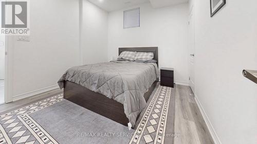 15 Rolling Rock Way, Brampton, ON - Indoor Photo Showing Bedroom