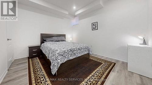 15 Rolling Rock Way, Brampton, ON - Indoor Photo Showing Bedroom