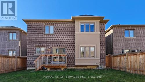 15 Rolling Rock Way, Brampton, ON - Outdoor With Exterior