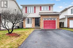 8 GOWRIE DRIVE  Ottawa, ON K2L 2S4