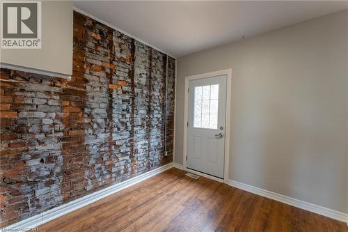 141 Wellington Street N Unit# 2, Hamilton, ON - Indoor Photo Showing Other Room